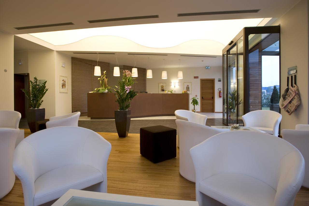 Hotel Napoleon Кераско Екстериор снимка